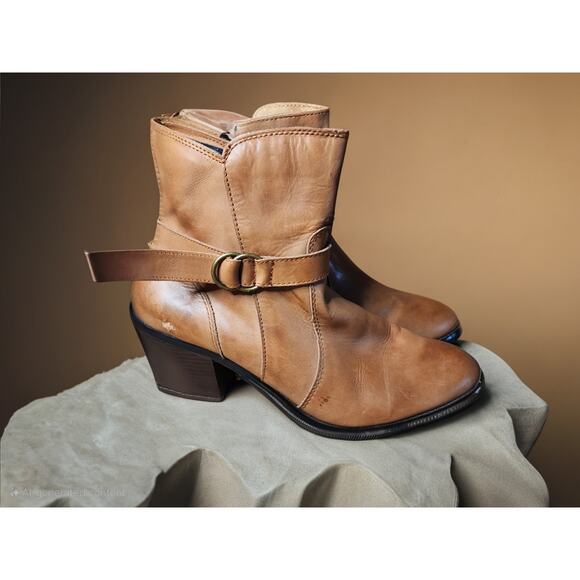 Dingo Shoes - Dingo DI-569 Womens Ankle Bootie US 9.5M Brown Leather Zip Whimsy Western Boots